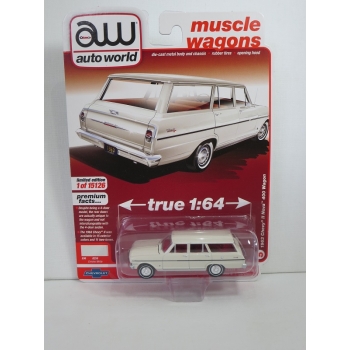 Auto World 1:64 Chevrolet II Nova 400 Wagon 1963 ermine white